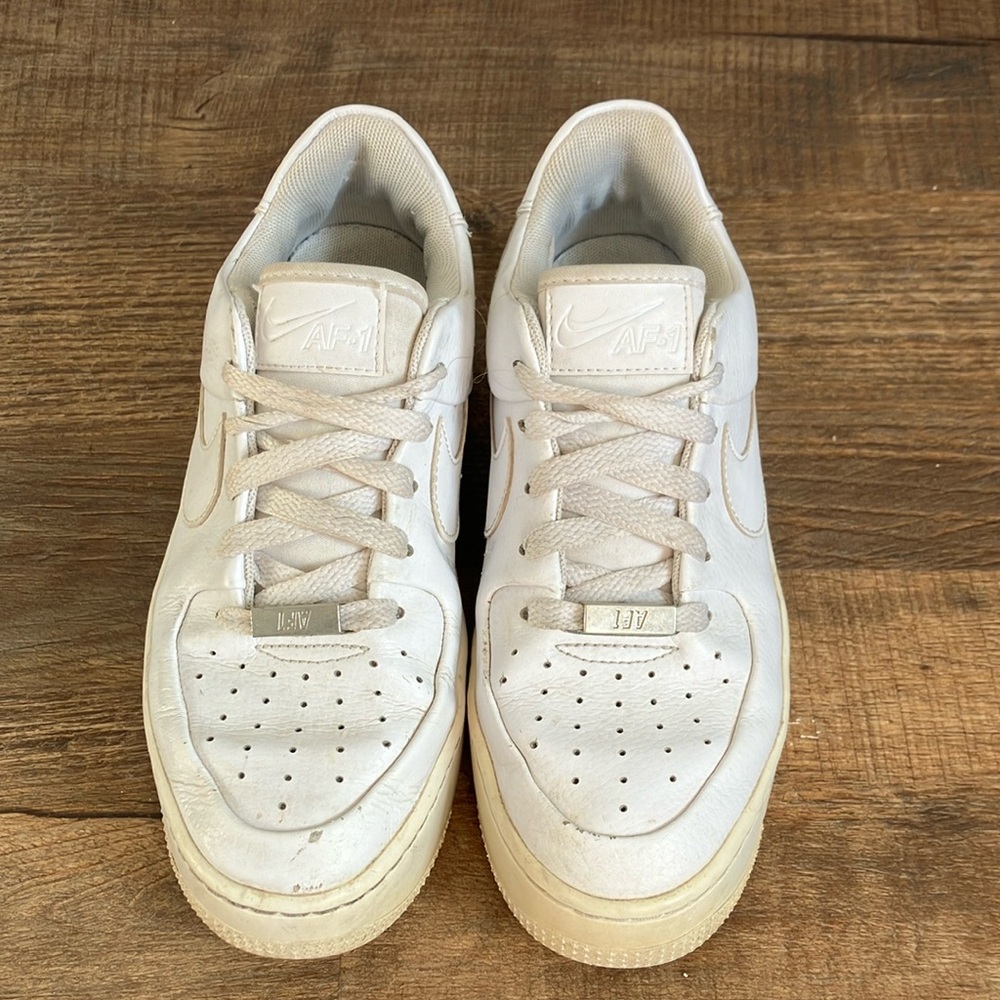 Nike Women's Sneakers - White